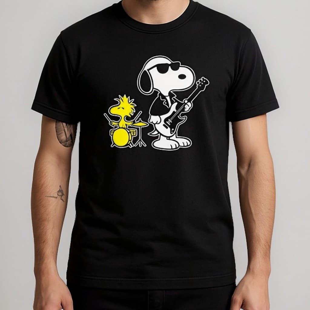 2026 Nova Camiseta Masculino Feminino Oversized Desenho Snoopy E Woodstock Rock