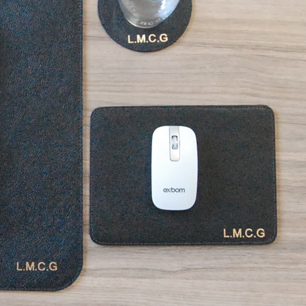 Mouse Pad em Couro Personalizado com nome ou iniciais