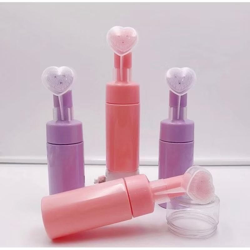 Frasco Pump Espumador Rosa com Escova de Silicone em Coração – Limpeza Facial e Massagem