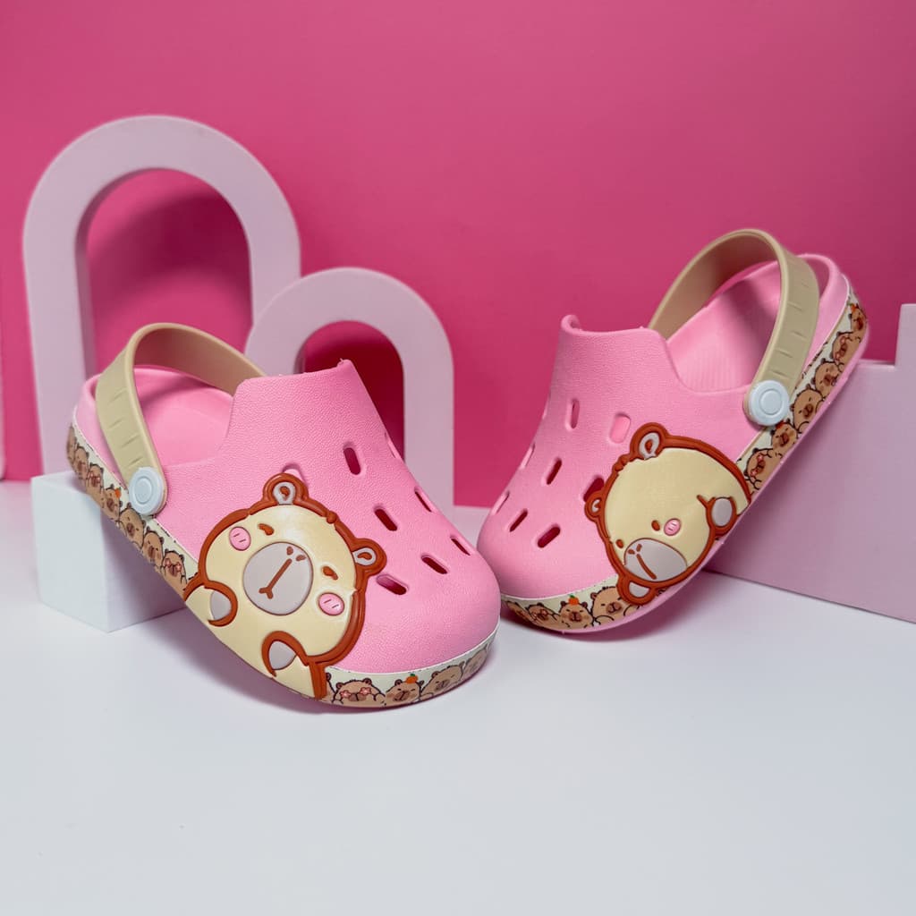 Sandália Infantil Babuche Capivara Capybara Feminino Modinha Leve  Escolar