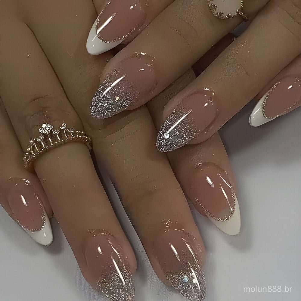 2026 Unhas Falsas de Amêndoa Francesa, 24 Peças Design Simples com Brilho Sutil e Bordas Brancas, Perfeitas para Festas.