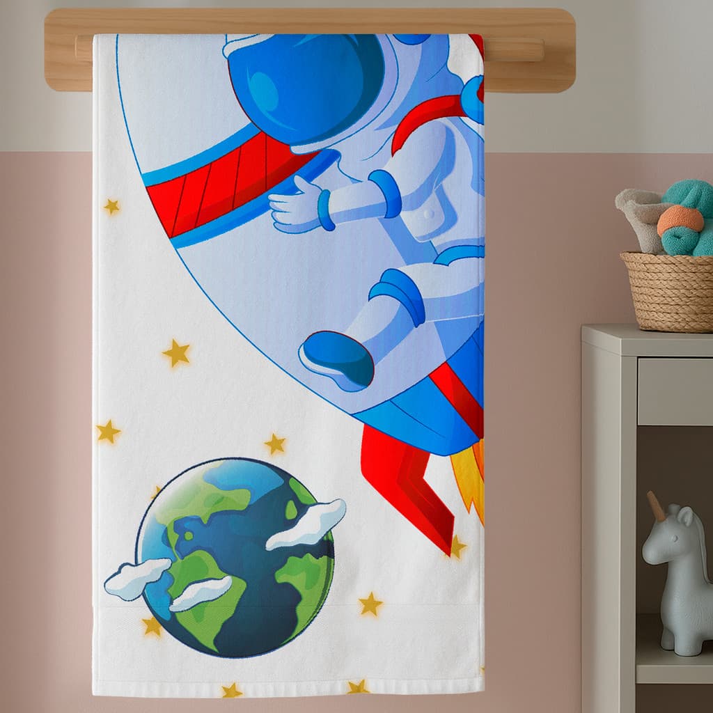 Toalha Infantil Astronauta Cute Galaxia Estrelas Algodão De Banho e Piscina Com Estampa