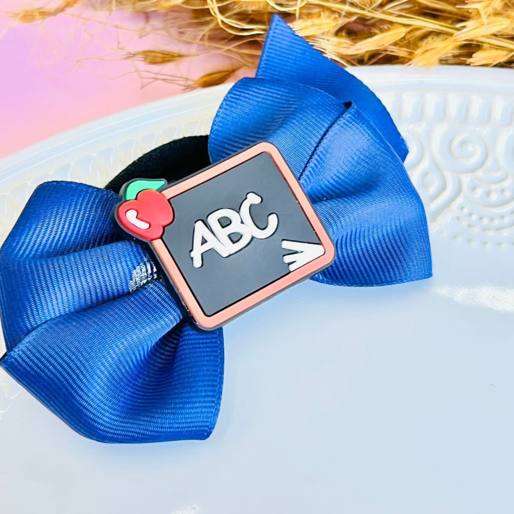 Laço infantil / Laço na xuxinha  / Laço azul marinho  / Laço escolar  a unidade  /Tendência/ Laço abc /Laco para escola