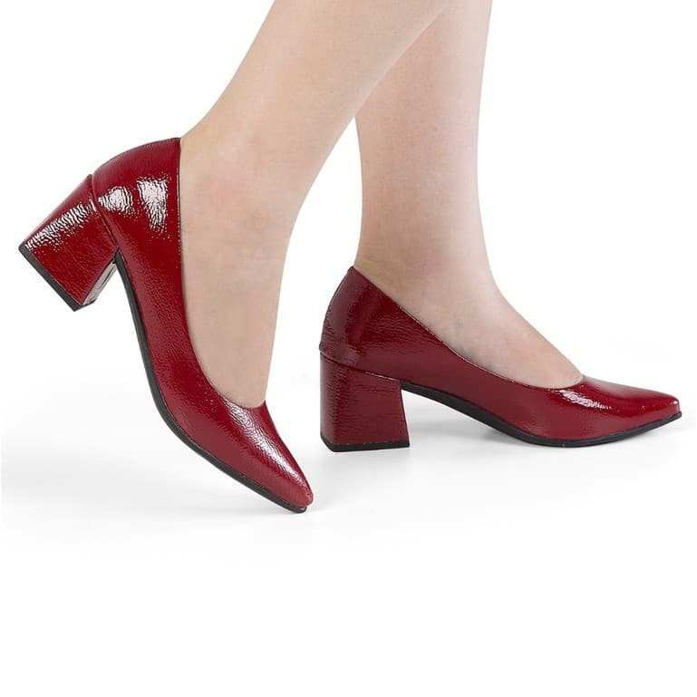 Sapato Feminino Scarpin Vermelho Bico Fino Retro Naty Shoes Conforto Salto Médio 6CM