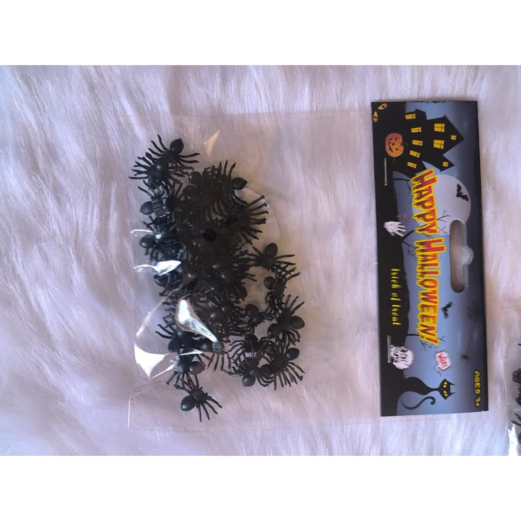 Aranha Plástica Decoração Halloween 2cm Pacote 50 Unidades