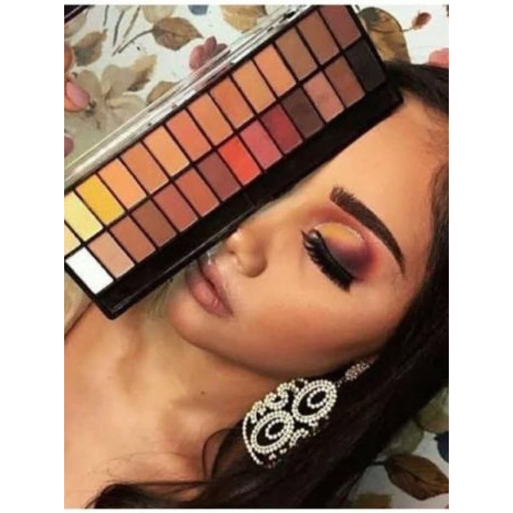 Paleta De Sombras 28 Cores Matte Marrom Belle Angel