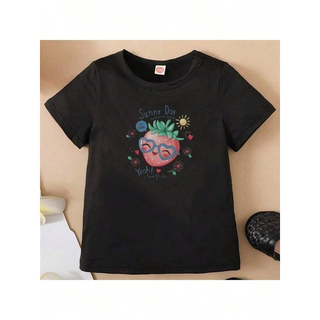 Camiseta Infantil Feminina Moderna Estampa Divertida Morango