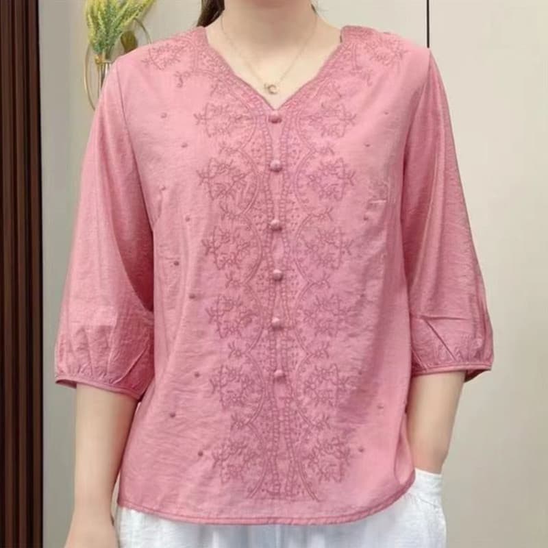 Mãe de meia-idade vestindo camisola branca de manga curta mulher verão 2024 novo bordado camisa feminina com decote em