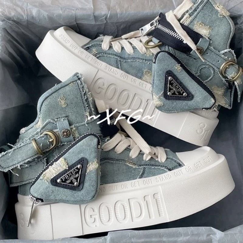 Versão coreana Sapatos de lona de dedo do pé em concha de ganga com raspas de alta qualidade, sapatos de plataforma com espessuras