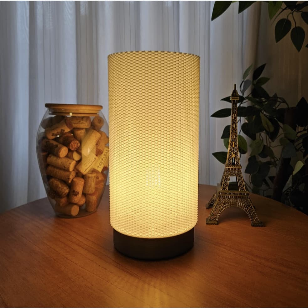 Abajur Moderno Minimalista e Luminária De Mesa Com Lâmpada de LED Para Quarto e Sala