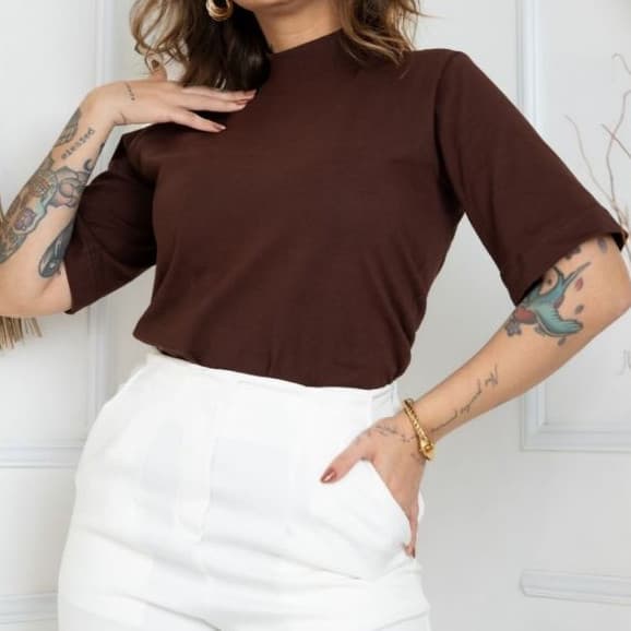 T-shirt Malha Gola Alta Blusa Feminina 100% Algodão