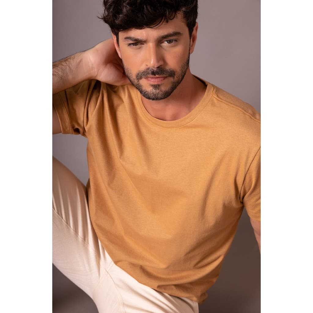 Camiseta Básica Masculina Algodão Premium Com Elastano Caqui