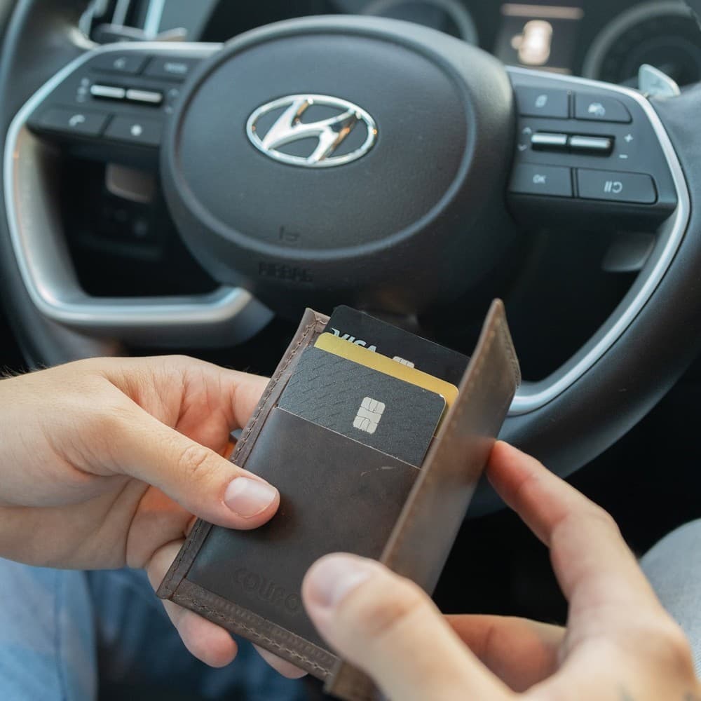 Porta Cartão em Couro CM28 Personalizado Com Nome ou Iniciais