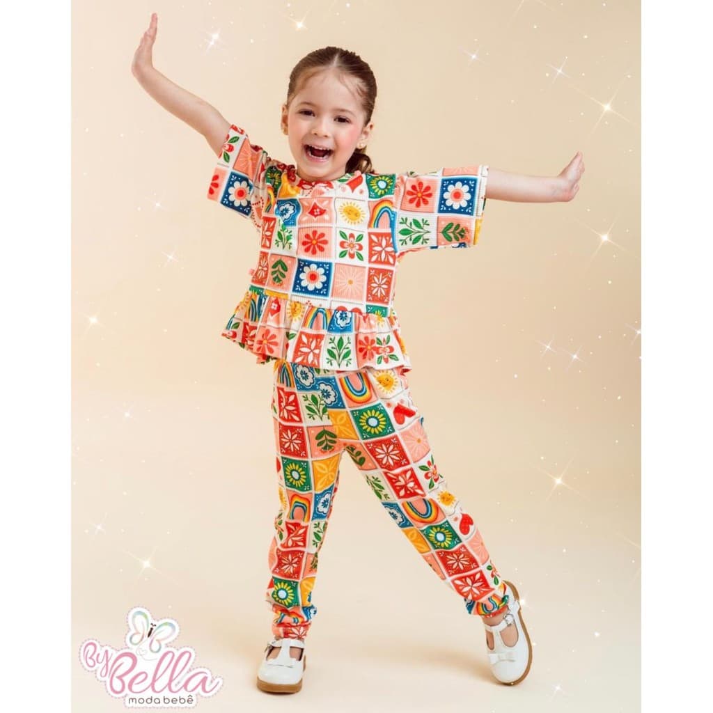 CONJUNTO COM CALÇA INFANTIL EM MALHA CANELADA ESTAMPA COLORIDA BEBÊ MENINA BIG