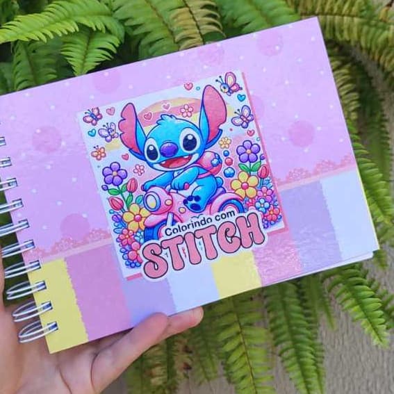 Livro Colorir Stitch Capa Dura Holográfica A5 50 Folhas Presente Dia Das Crianças Papelaria