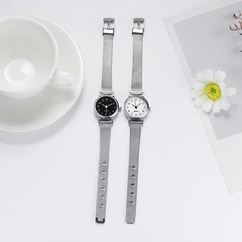 Relógio Feminino Digital Coreano – Luxo e Estilo com Pulseira de Malha Ajustável