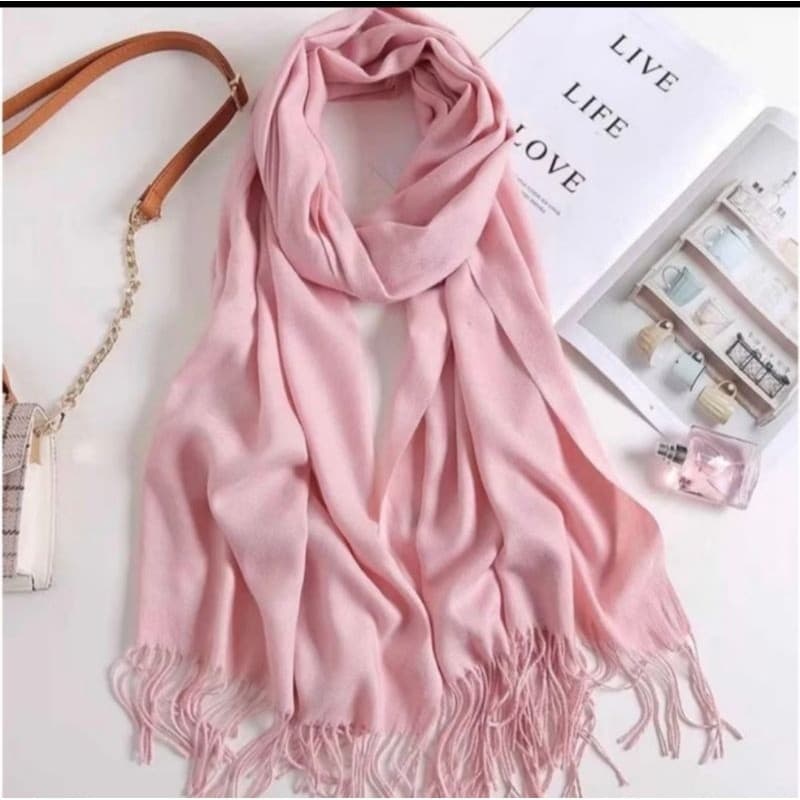 Cachecol  Lenço Pashmina Xale  Frio Moda  Inverno.Elegante Confortavel com franja largura 0.70x2.00.