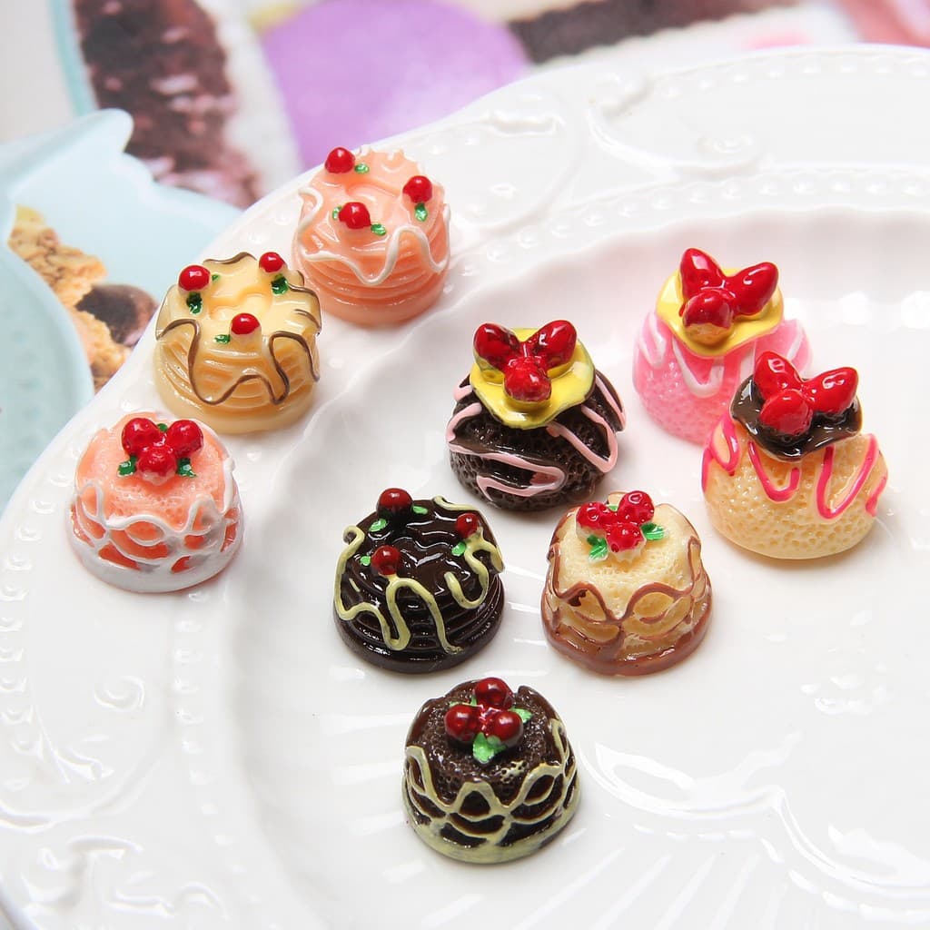 10 Pçs Simulação Bolo Brinquedo Em Miniatura Comida Fingir Jogar Casa De Boneca Acessórios Resina De Chocolate