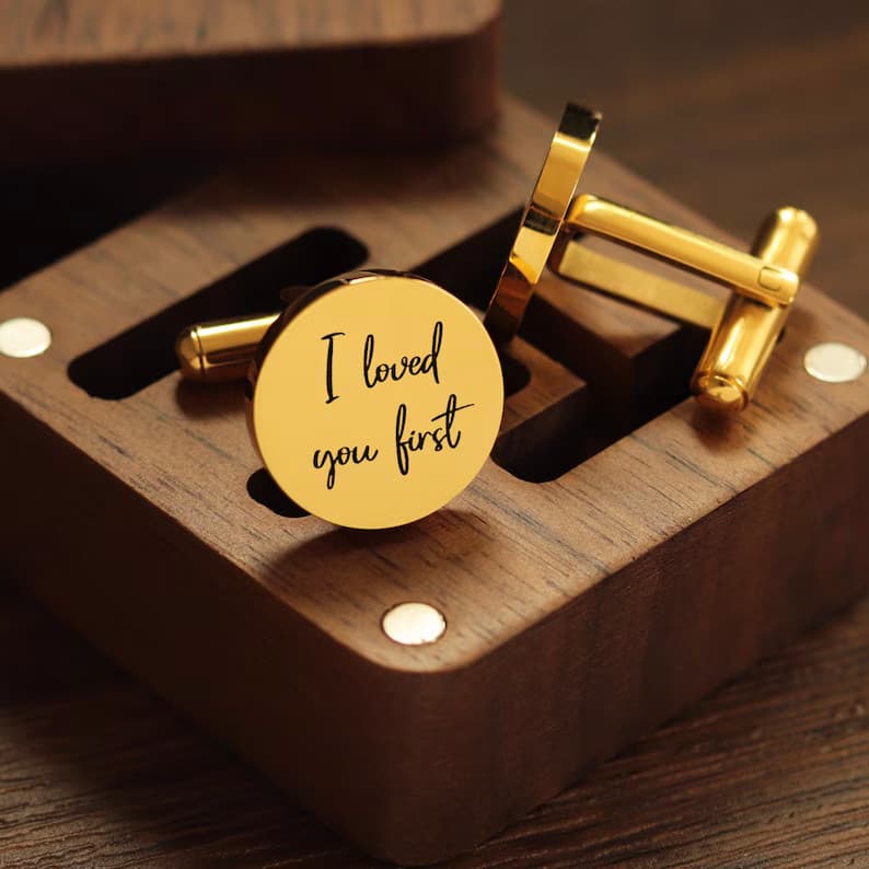 Botões De Punho Personalizados Da Moda Para Homens Nome Personalizado Fatos De Aço Inoxidável Presentes Do Dia Dos Pais Marido