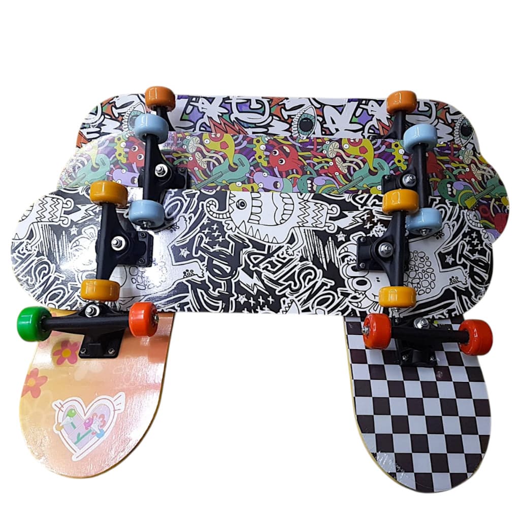 Skate Infantil Grande Tamanho 8 Montado com Lixa Varias Estampas