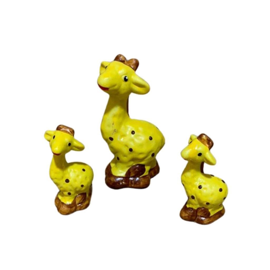 Miniatura Trio de Girafa Porcelana Decoração Casa Enfeite Vaso Jardim