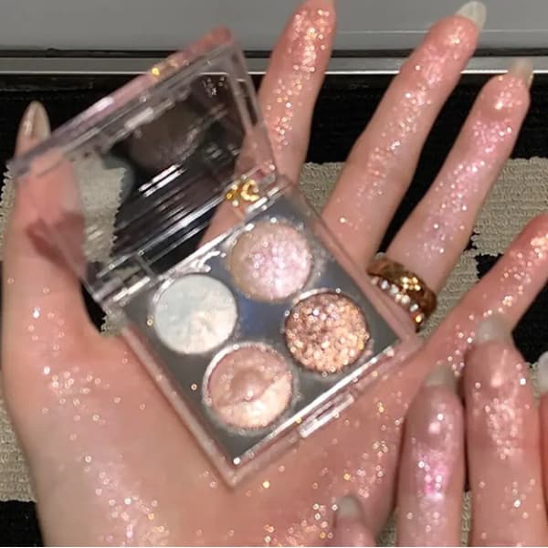 DIKALU Planeta Quatro Cores Diamante Glitter Paleta De Sombras Aurora Roxo Metálico Cintilante Pó Assado Iluminador Somb