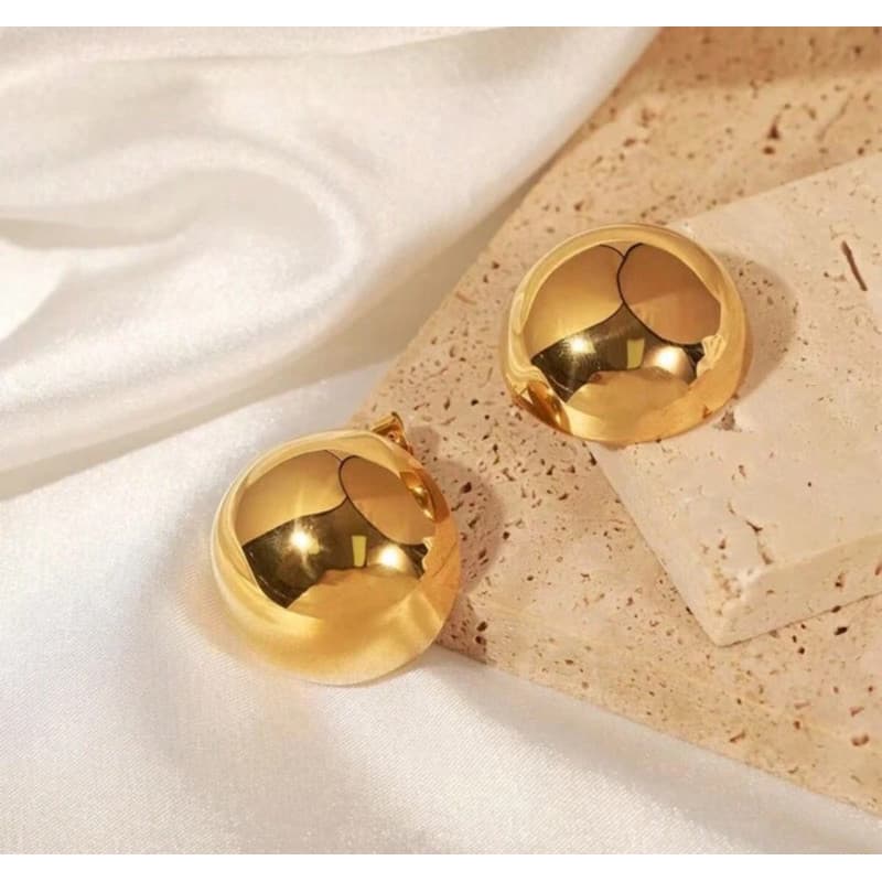 Brinco Esfera Botão redondo Dourado ou Prata