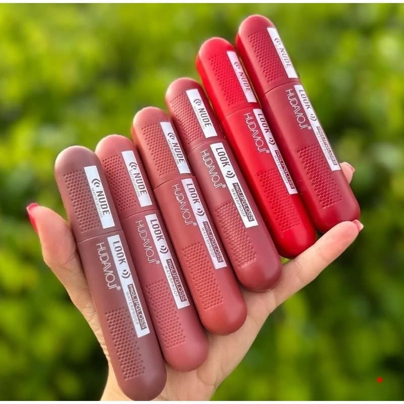 Box 48 - BATOM LÍQUIDO LIPGLOSS NUDE HUDAMOJi LOOK MATE DE LONGA DURAÇÃO - ENVIO RAPIDO. - Atacado Revenda