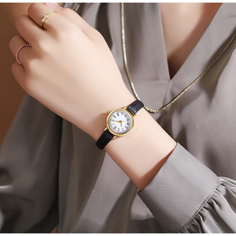 Relógio Feminino Redondo 2026 com Pulseira de Couro na Última Moda