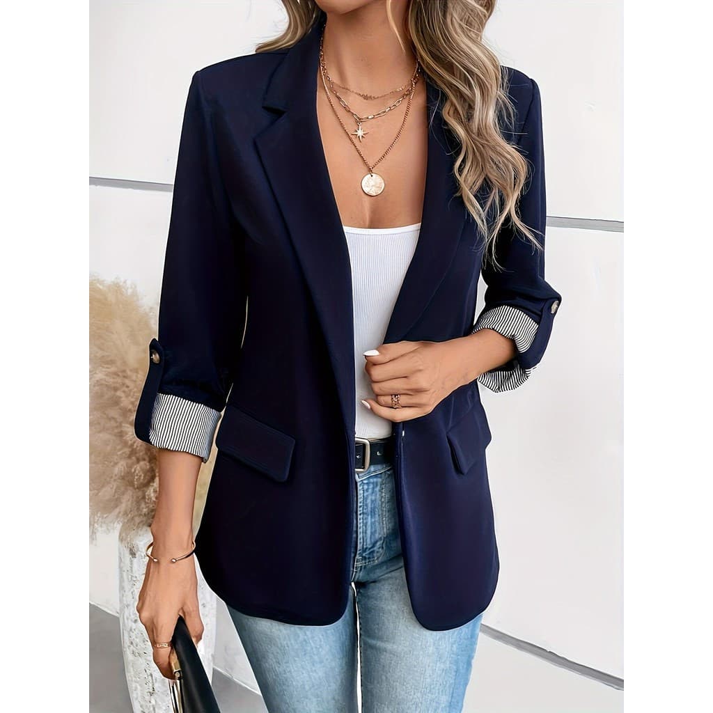 Blazer Elegante Feminino com Detalhe de Punho Listrado - 100% Poliéster, Fecho de Botão Único, Ajuste Regular, Mangas