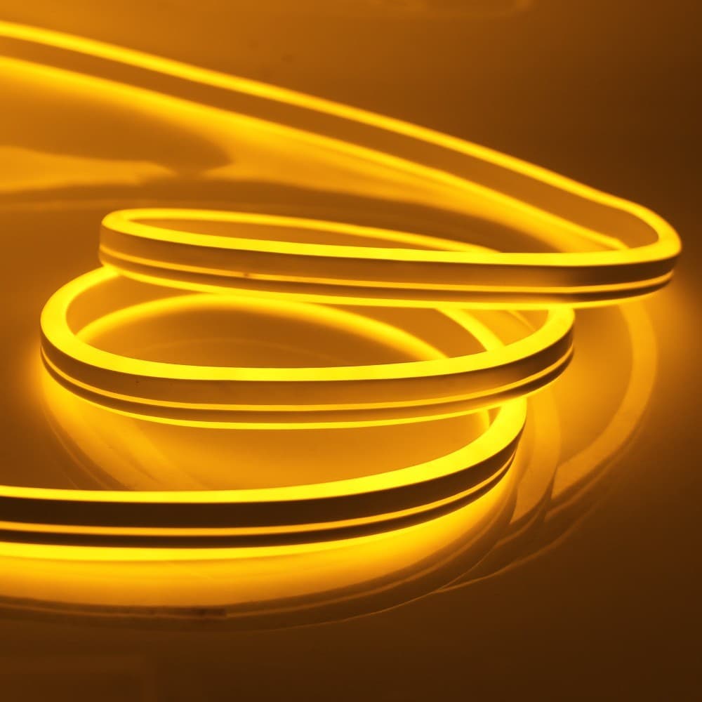 Fita De Led Neon Dourado Com 5 Metros 12V Bivolt Flexivel Resistente A Agua Com Ou Sem Fonte