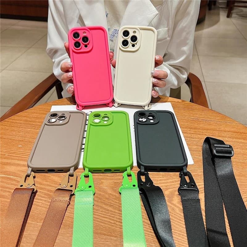 Capa De Telefone Para iPhone 17 Ar 16 15 11 12 13 14 Pro Max 16 Plus Luxo Fosco Crossbody Pendurar Alça Larga Cordão