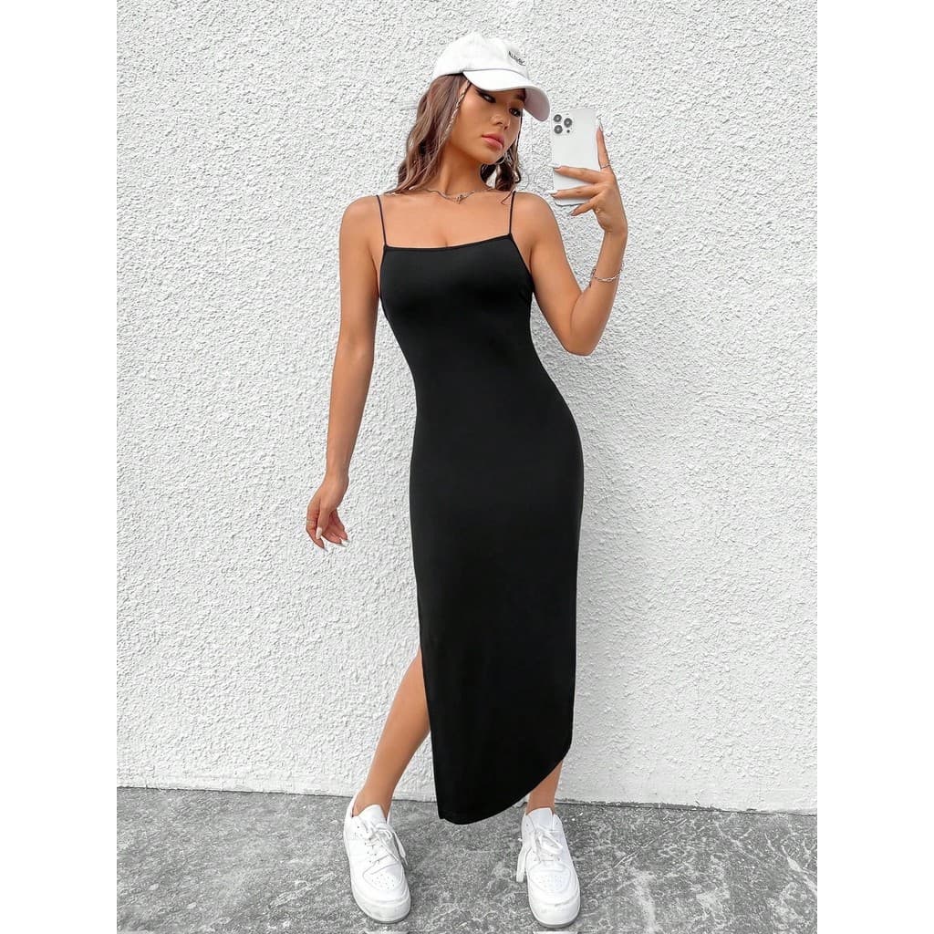 Vestido alça fina com fenda lateral em Viscolycra