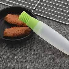 Pincel Culinário de Silicone com  Reservatório para Temperar Untar