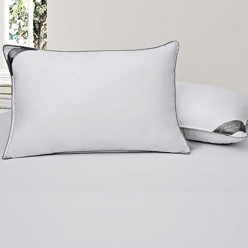 Travesseiro Kacyumara Premium Toque de Pétalas - Branco - 50x70cm
