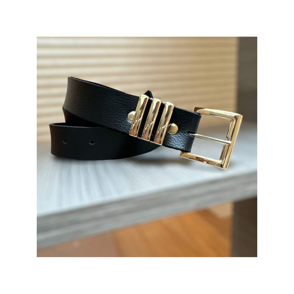 Cinto Feminino Fivela Quadrada com passador Triplo. DOURADA