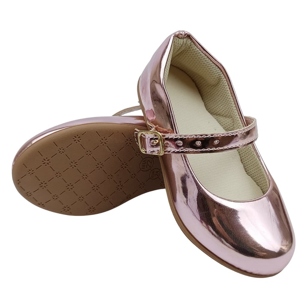 Sapatilha Lilás Metalizada Charmosa com Conforto e Estilo
