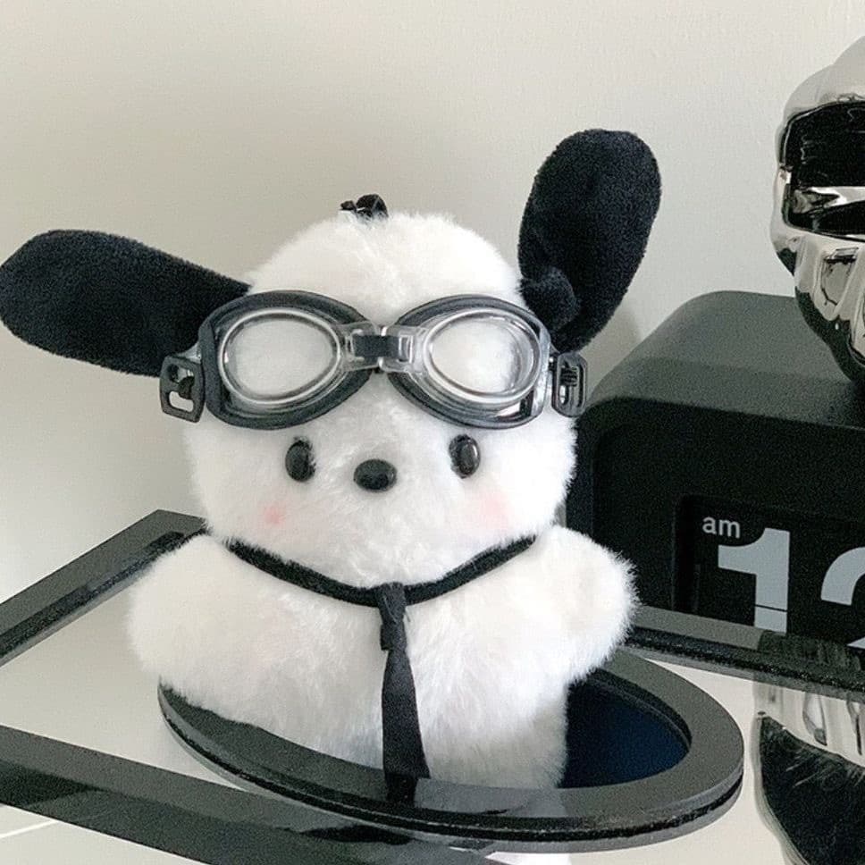 Bonito Piloto Pochacco Boneca Chaveiro De Pelúcia Filhote De Cachorro Brinquedo Saco Pendurado Pingente Decoração Amigo
