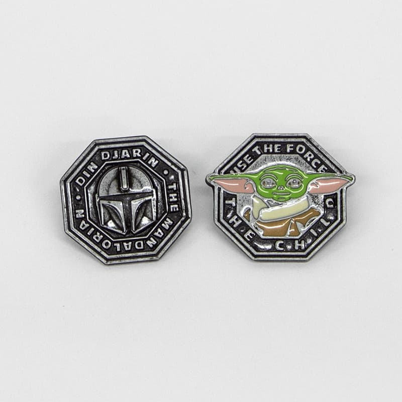 Kit 2 Pins Boton Piticas Star Wars Mandalorian Grogu
