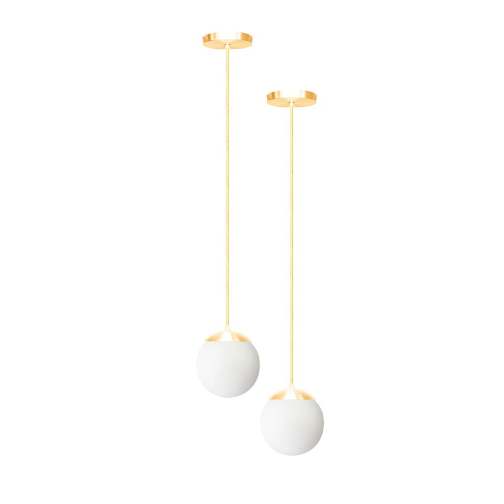 Kit 2 Lustre Luminária Pendente Globo Stuttgart Dourado Brilho Decoração de Teto para Sala Quarto Cozinha Para sua Casa