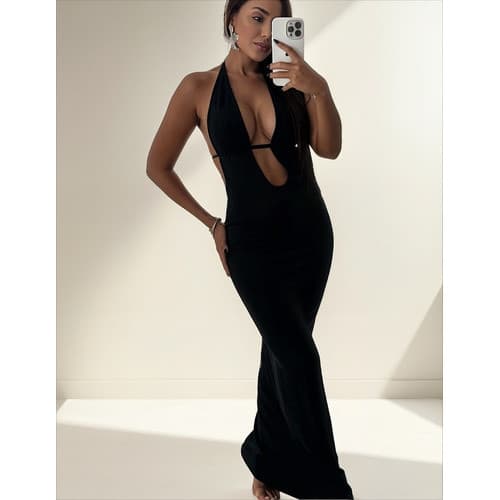 Vestido Longo Com Decote Na Frente Tendencia