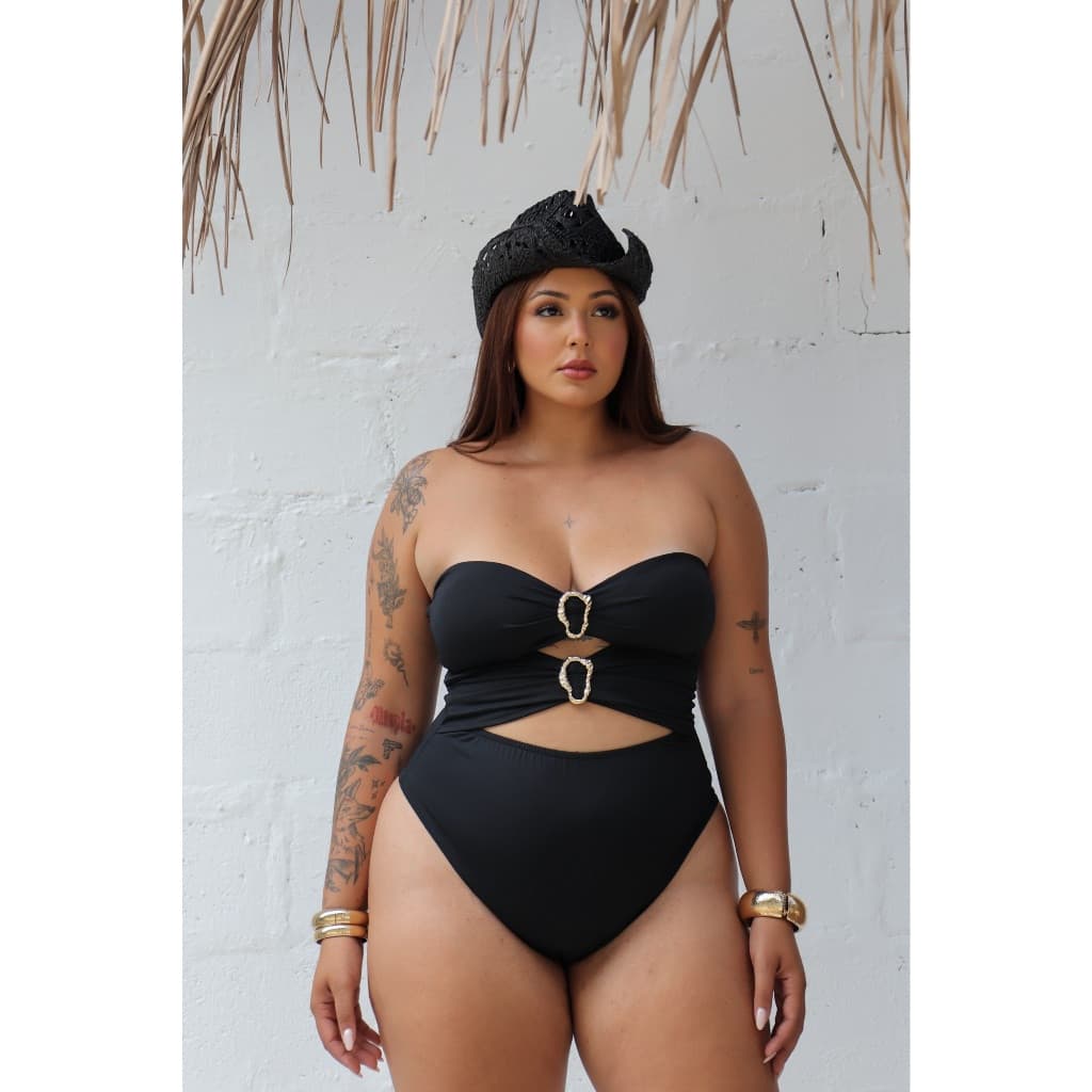 Maiô Feminino Plus Size Com Detalhe Moda Praia