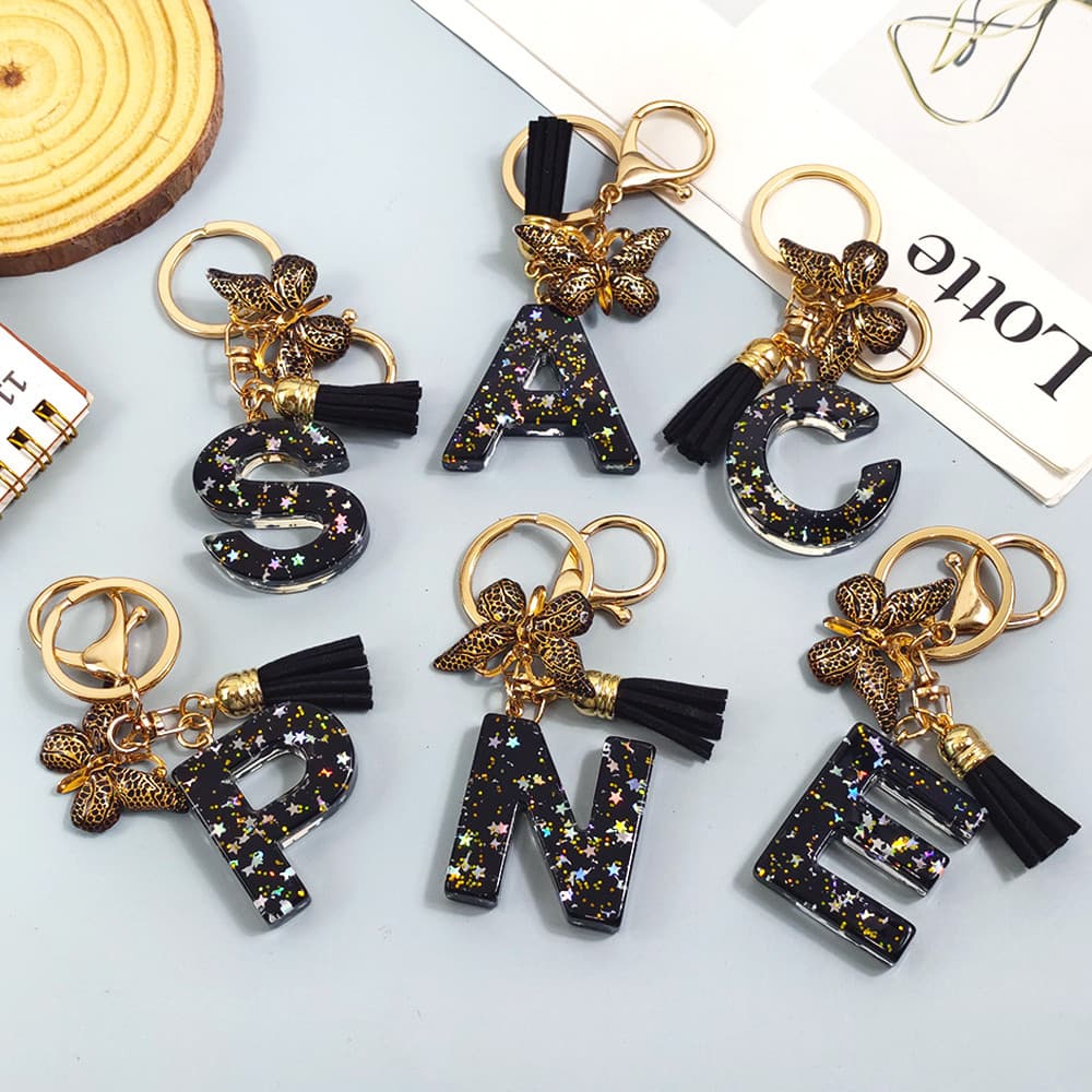 1 Pçs Preto Az Carta Resina Chaveiros Com Borla Simples Borboleta Alfabeto Bolsa Pingente Presentes Lembrança