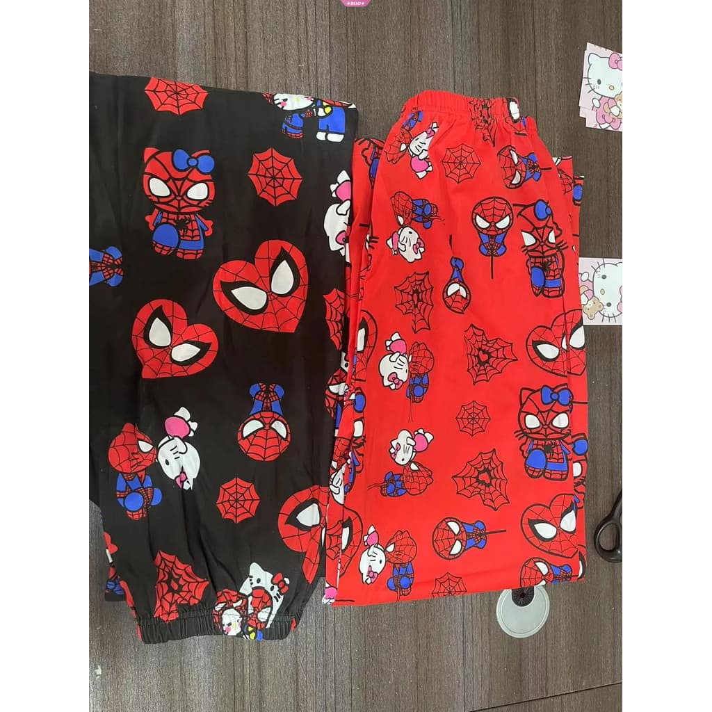 Conjunto de Pijama Unissex Hello Kitty Spiderman Solto, Roupa Confortável e Casual para Dormir e Relaxar em Casa