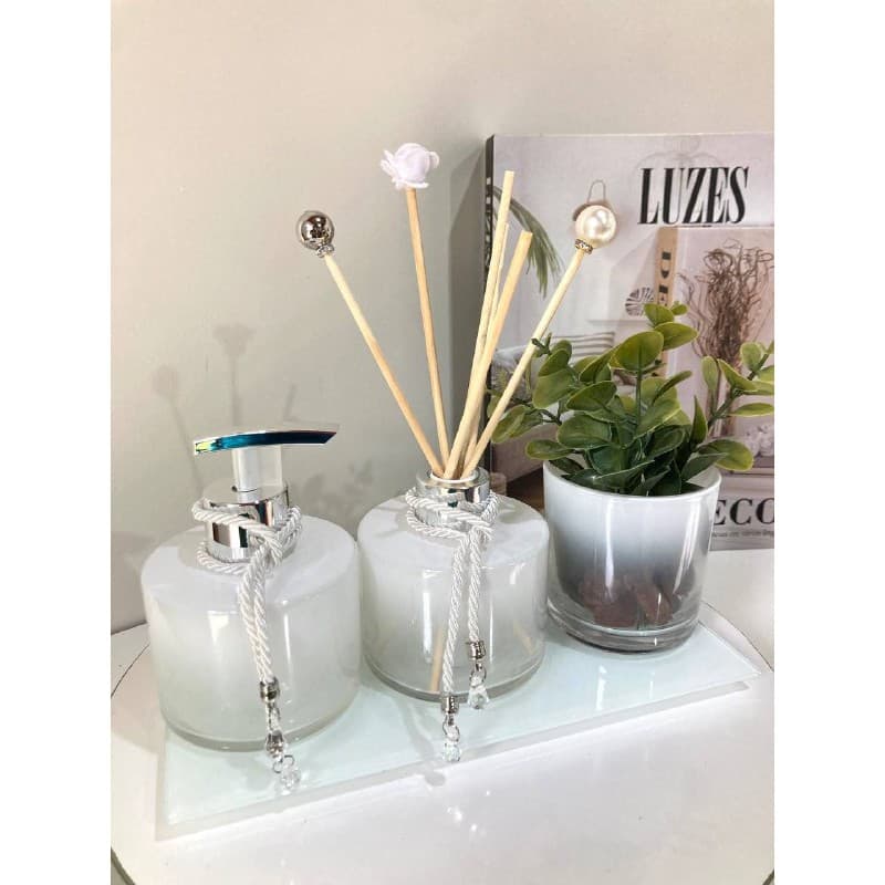 Kit Lavabo Pícolo Branco com Difusor e Saboneteira com bandeja e vaso de flor