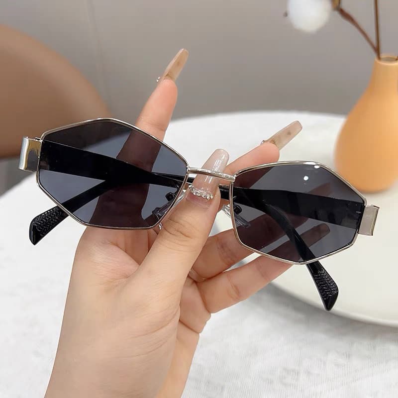 Óculos de sol feminino Poligonal de Metal Tendência 2025 Moda