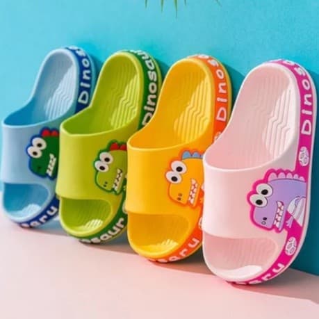 Chinelo Dino Nuvem Infantil Slide Sandália Dinossauro Kids Moda Leve Macio