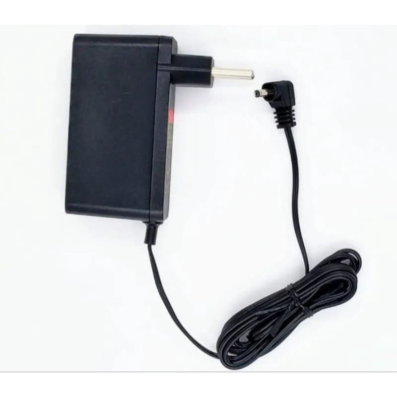 Fonte Carregador P/ Notebook Multilaser Legacy 5v 2.5a Pc130 Pc131 Pc107 Pc103 Bivolt (Plug P4Mini)