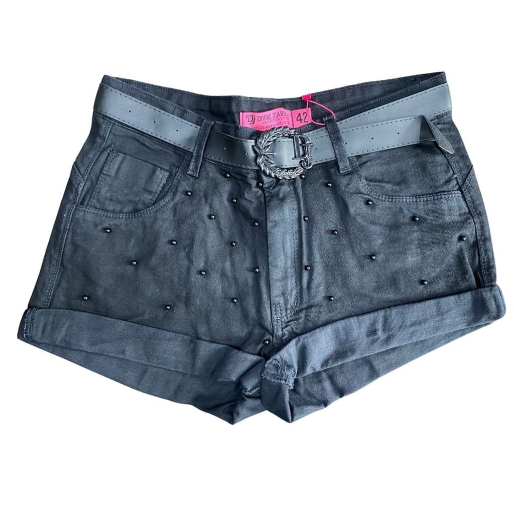 Short Jeans Feminino Customizado Com Perolas Pretas
