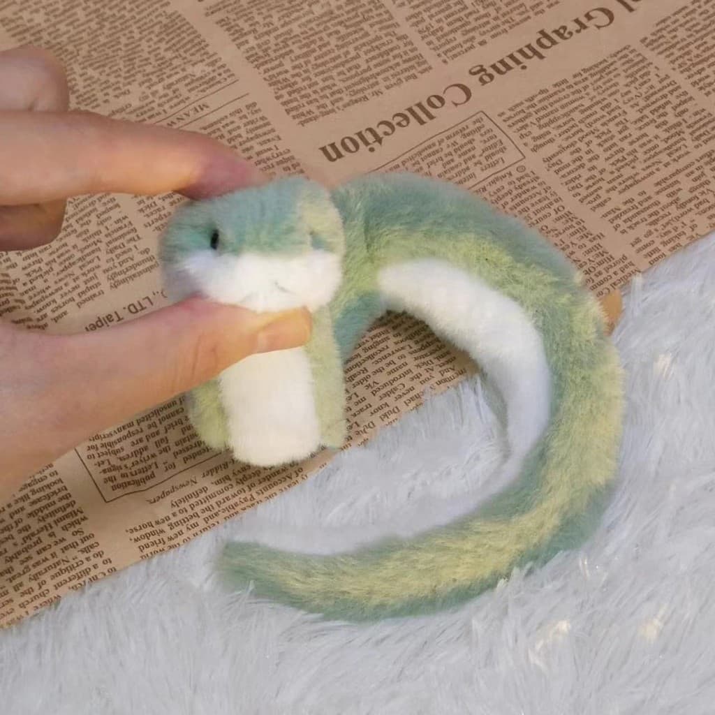 2025 Ano Da Cobra Mascote Flexível Verde Bonito Pelúcia Animal Boneca Brinquedo 38 Cm Ornamento De Mesa Criativo